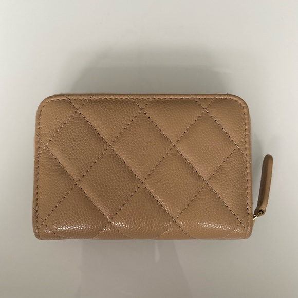 SOLD ❌ Chanel Classic Zipped Coin Purse - Picture 3 of 7